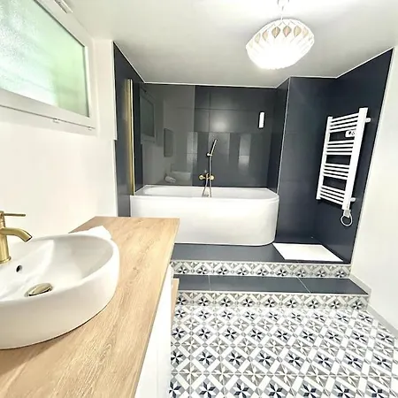 Independant, Confort Avec Terrasse Valence (Drome)