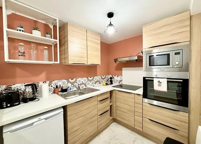 Independant, Confort Avec Terrasse Apartman *